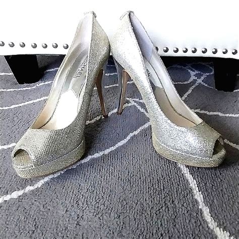 Michael Kors, sparkle Erika Glitter Platform Peep toe Heels